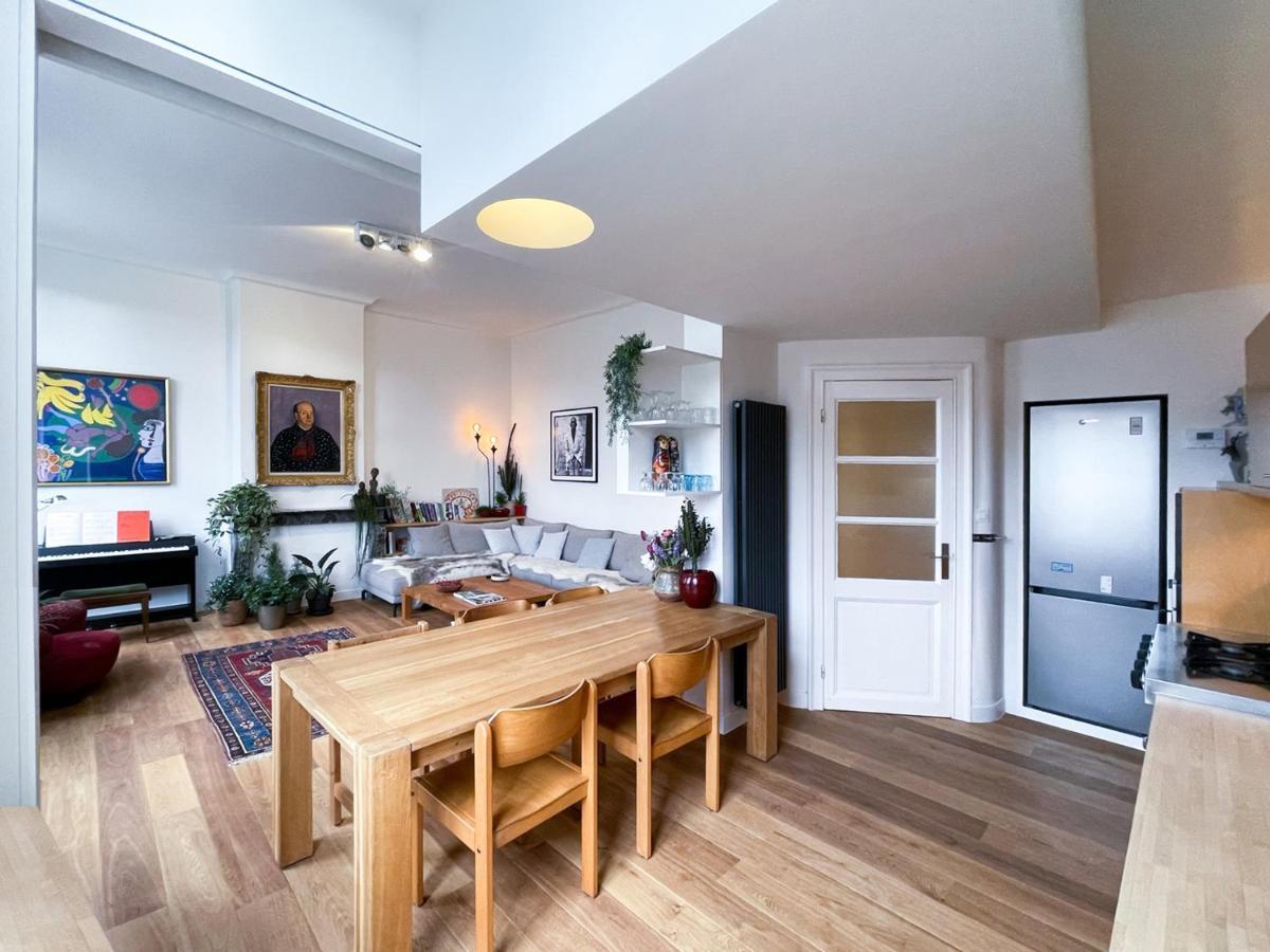 Appartement Spacieux & Calme Avec Vue Sur L'Escaut Tournai Esterno foto